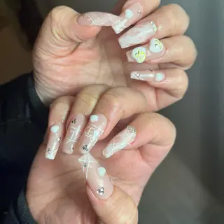 ネイル NORA nail UMEDA MAIのネイルデザイン