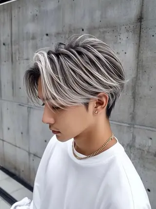 ショート パーマ メンズ メンズハイトーン メンズバレイヤージュのヘアスタイル