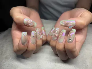 ネイル HAL’s Nail Lab所属・HAL はるのネイルデザイン