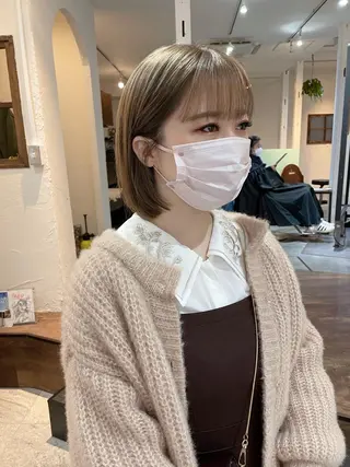 ショート カラー 高橋 愛美のヘアスタイル