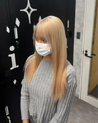 カラー ギャル/ハイトーン 特化/ルイヤのヘアスタイル