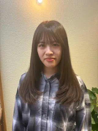 ミディアム oggi西新所属・ゆい/ ショート/レイヤーのヘアスタイル