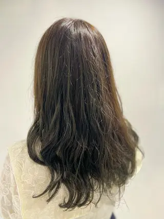 ロング カラー 🪽ラベンダーカラー 暗髪透明感🪽レイナのヘアスタイル