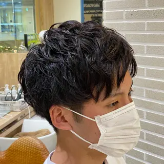 パーマ メンズ 赤本悠斗波巻きパーマ メンズパーマのヘアスタイル
