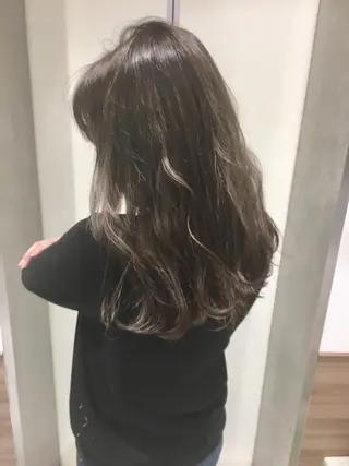 セミロング カラー 店長 小池アキトのヘアスタイル