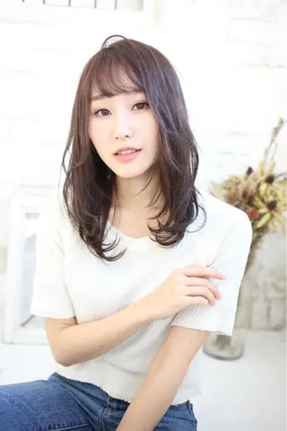 ミディアム 岩倉 諒のヘアスタイル