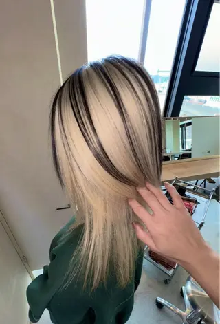 カラー HIRO ✂︎のヘアスタイル