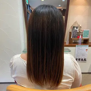 ロング サプリームヘア 飯田みち瑠のヘアスタイル