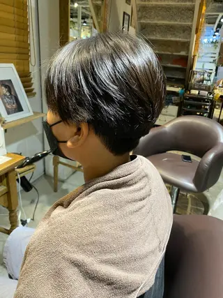 ショート メンズ 長濱 俊のヘアスタイル