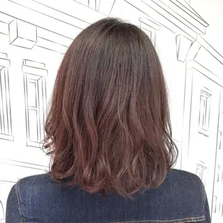 ミディアム カラー TOMOKA 艶髪/透明感カラーのヘアスタイル