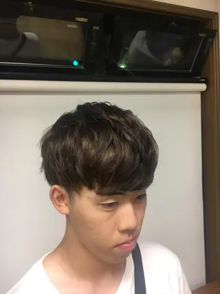ミディアム メンズ 牧 颯斗のヘアスタイル