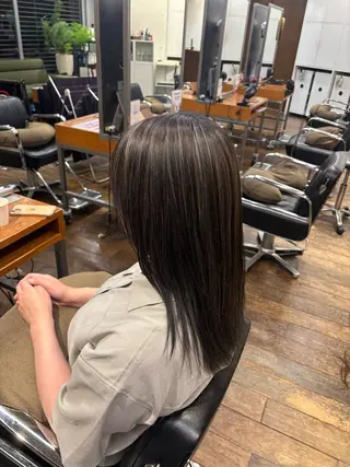 ロング カラー stance.所属・《恵比寿サロン》 ami🦋のヘアスタイル