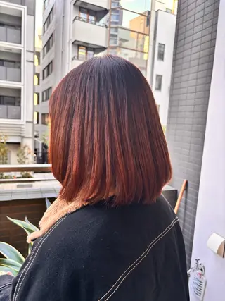 カラー 高橋 唯のヘアスタイル