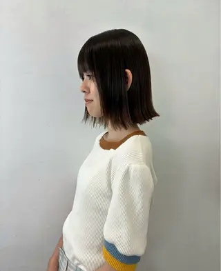 ミディアム 栗崎 菜弥のヘアスタイル