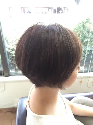 ショート カラー 透け感/くびれヘア/ レイヤー/カズキ🍭のヘアスタイル