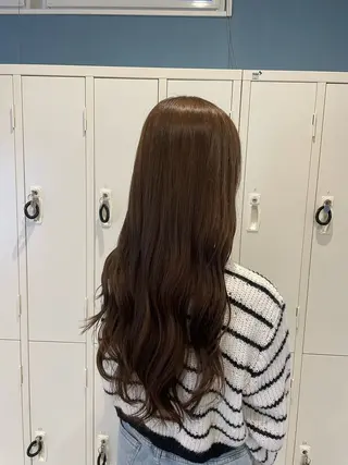 カラー 伊藤 未夢のヘアスタイル
