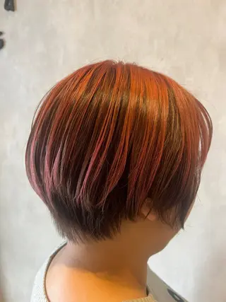 ショート カラー 髪人生駒店所属・森野 麻梨のヘアスタイル