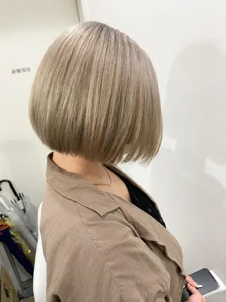 ミディアム カラー オーナースタイリスト 奈須雄紀のヘアスタイル