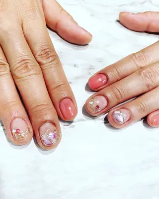 ネイル ✴︎:.｡. MAKI.｡.:✴︎のネイルデザイン