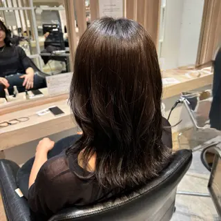 ミディアム AiRU hair RIRIKOのヘアスタイル