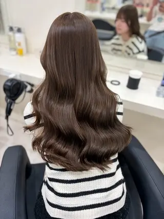 ロング カラー 大人上品ベージュ 🎀HARUNAのヘアスタイル