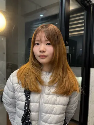 ロング ✨ハイトーン/レイヤ ー/横浜/優内✨のヘアスタイル