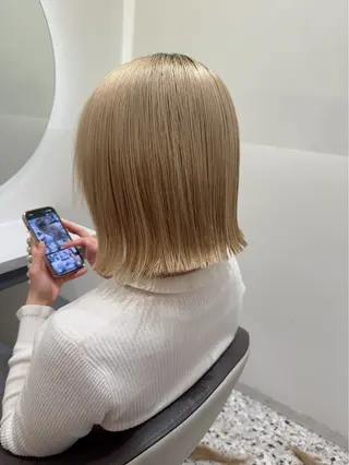 カラー カラースペシャリスト ・齊藤 羽瑠輝のヘアスタイル