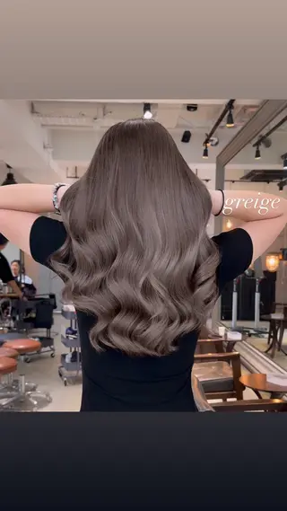 ロング カラー 💜ハイトーン💛 マジカルかいちゃんのヘアスタイル