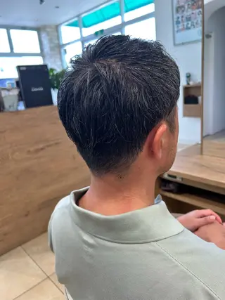 メンズ 小久保 彰子のヘアスタイル