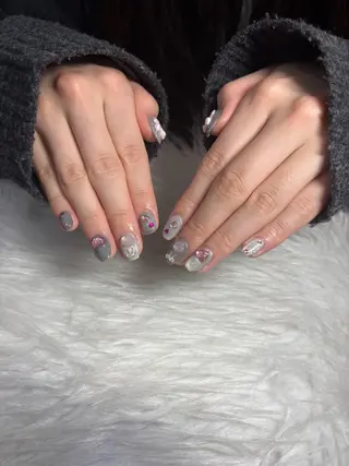 ネイル LAVISH manaのネイルデザイン