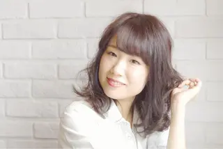 ミディアム セミロング 富岡 俊行のヘアスタイル