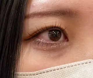 マツエク・マツパ 韓国エクステ／羽エク ダブルスキル💛のヘアスタイル
