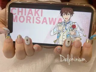 ネイル 岡本 友恵のネイルデザイン