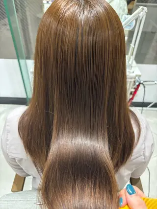 ロング カラー UNJOUR.上荒田店所属・髪質改善アンジュール かほのヘアスタイル