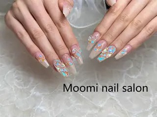 セミロング 長さだし専門 Moominのネイルデザイン