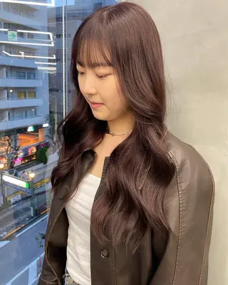 ロング レディースカラー✨ urara渋谷のヘアスタイル