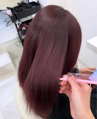 ロング カラー momo /レイヤー/暖色のヘアスタイル