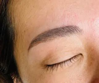 アイブロウ EYEBROWS🤍 Megumiの眉毛・アイブロウイメージ