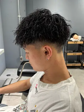 ショート パーマ メンズ メンズ特化美容師 中戸 滉のヘアスタイル