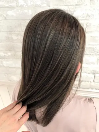 セミロング 白井 秀太郎のヘアスタイル