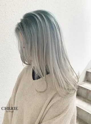 カラー ロング mao/天神ブリーチ ハイトーンカラーのヘアスタイル
