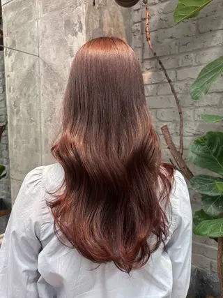 ロング カラー 高相 乃愛のヘアスタイル