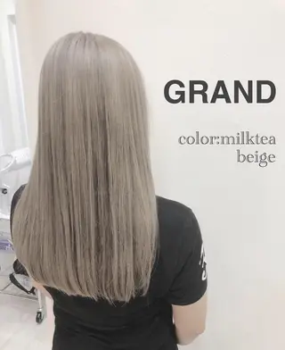 セミロング ashida yuukiのヘアスタイル