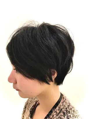 ショート 横山 ひかりのヘアスタイル