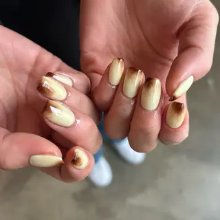 ネイル Yumi シンプルネイルのネイルデザイン