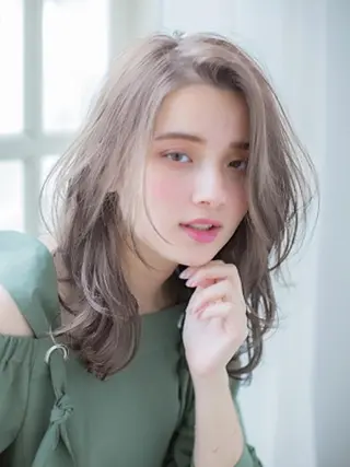 セミロング カラー パーマ Emerge 横浜西 口店【エマージュ】のヘアスタイル