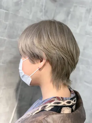 ショート メンズスタイル バレイヤージュ　齋藤のヘアスタイル