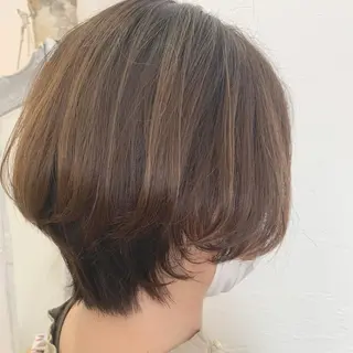 ショート カラー fio マナミのヘアスタイル