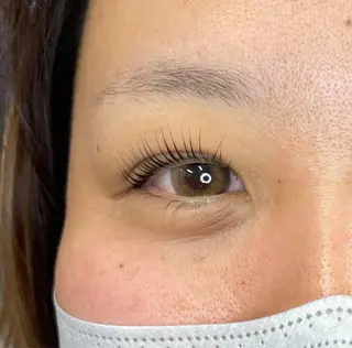 マツエク・マツパ MAQUIA御殿場店 髙橋のマツエク・マツパデザイン