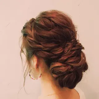 セミロング ヘアアレンジ 髪質改善TR 透明感カラーHanaのヘアスタイル